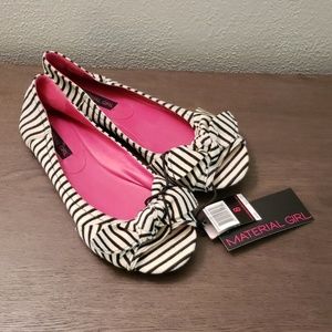 Material Girl Black White Stripe Flats BNWT 8